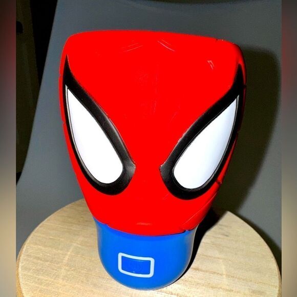 SCENTSY WALL FAN DIFFUSER MARVEL “SPIDER-MAN” - Picture 1 of 3